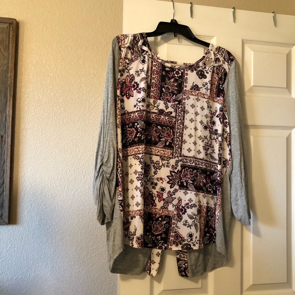 Maurice’s Long Sleeve Dress Shirt